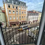 Discover Lisbons History - Stylish In Alfama 아파트