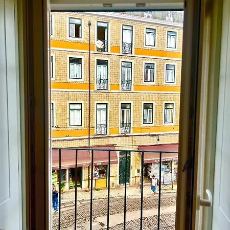 Discover Lisbons History - Stylish In Alfama Apartmán *