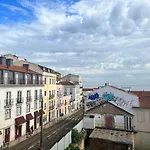 Discover Lisbons History - Stylish In Alfama Apartament *